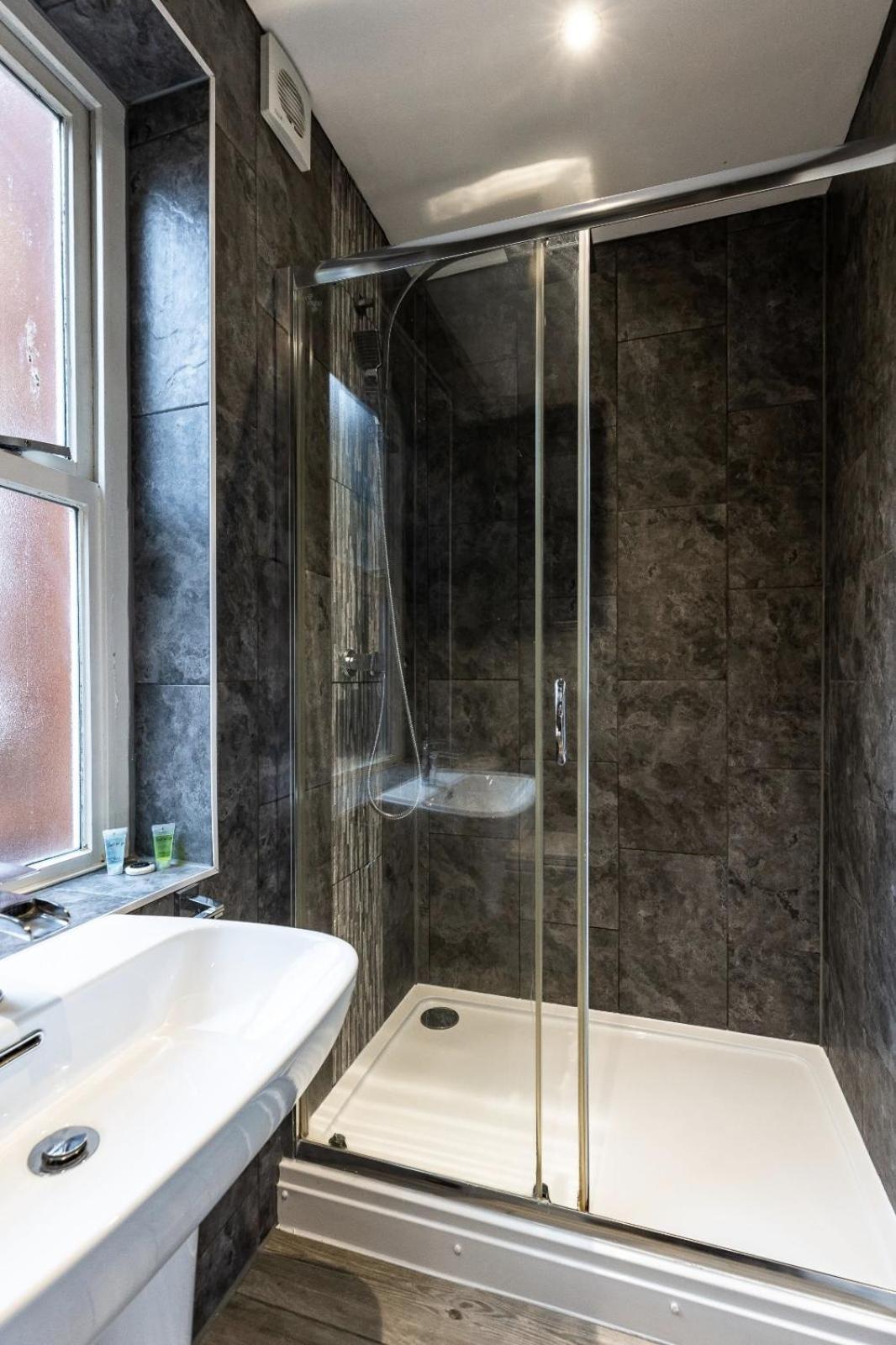 Cosy And Comfy City Apartment Норвич Экстерьер фото